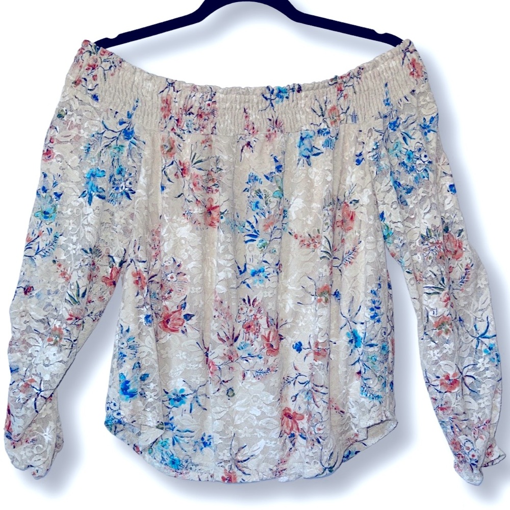 🦋 EUC - Lily White - Floral Off Shoulder Long Sleeve Top - Size Medium
